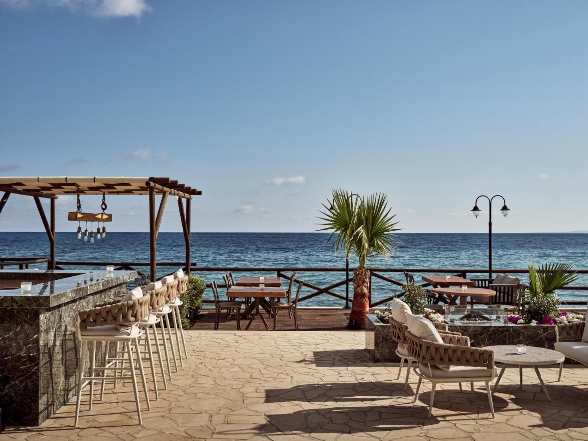 Windmill Bay Hotel Аргаси Екстериор снимка